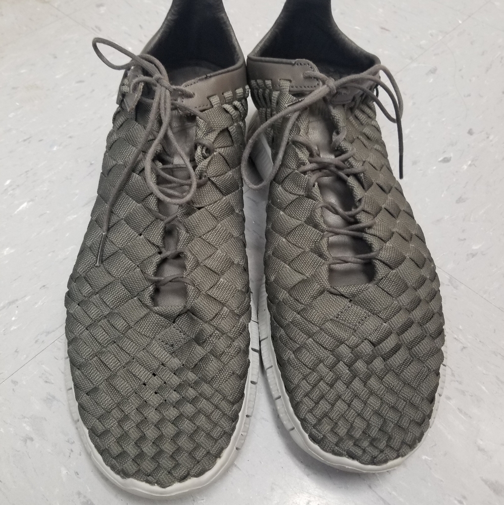 Nike BRS 1000 Mens Shoes